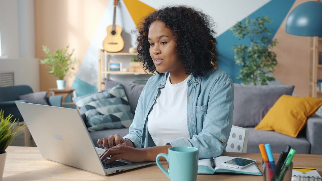 The No-Meeting Life: Understanding Asynchronous Work Culture