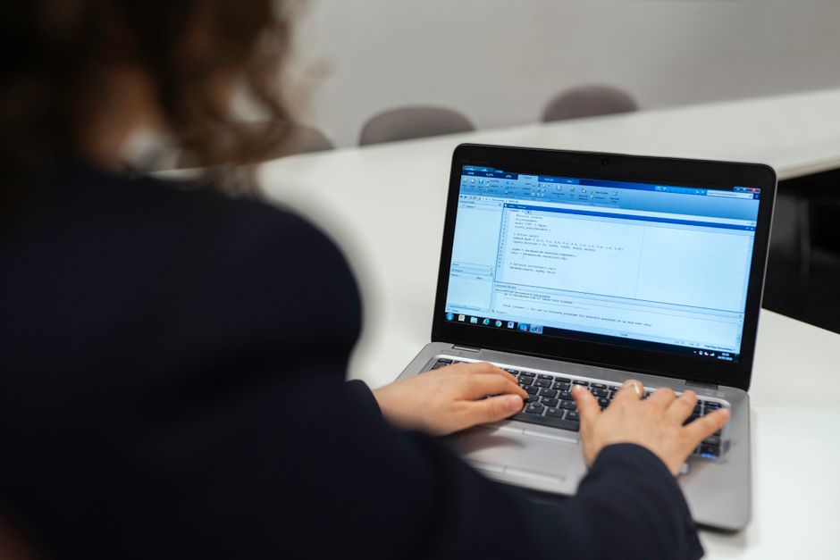 How to Land Remote Cursor AI Jobs and Work from Anywhere