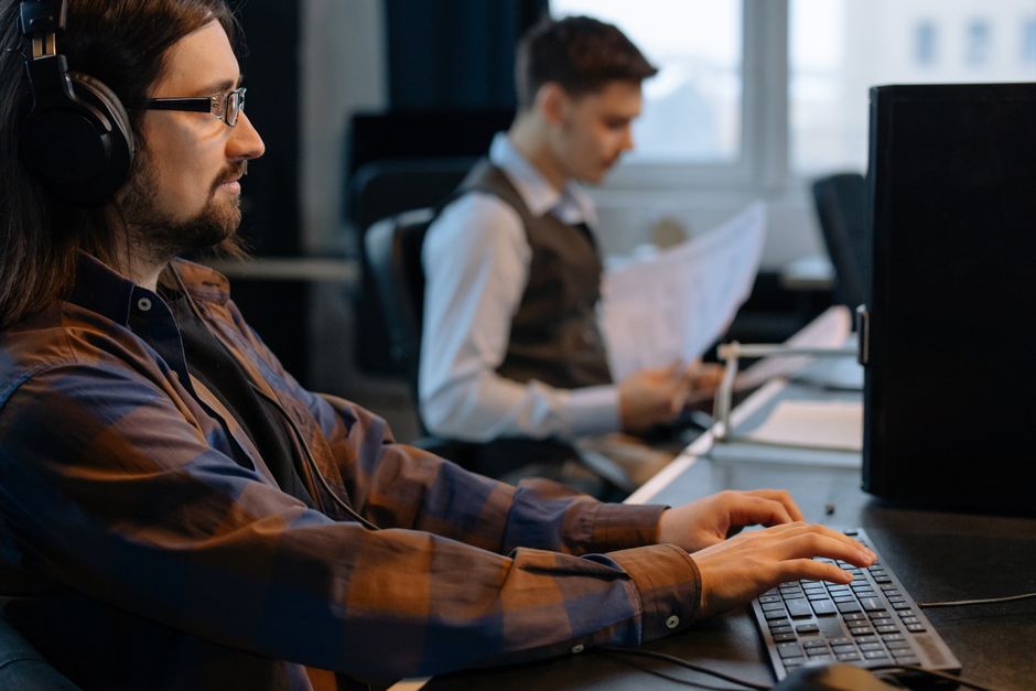 Where to Find Legitimate Async Communication Tech Jobs